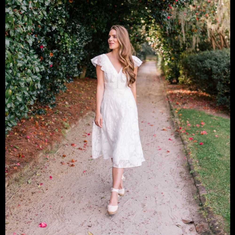 Gal Meets Glam SUSIE white dress (10)